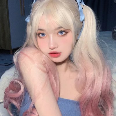 海蒂 海报